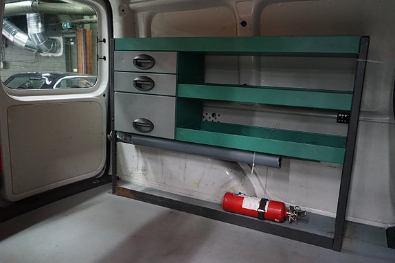 Volkswagen Caddy 12 of 12