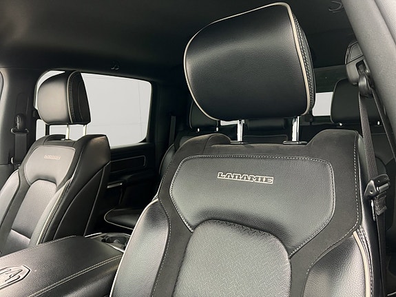 Dodge RAM 1500 18 of 30