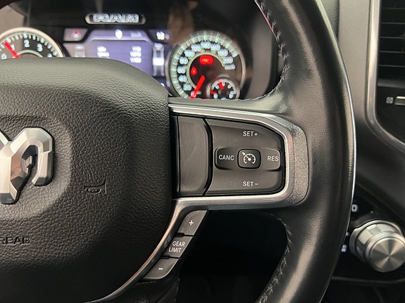 Dodge RAM 1500 27 of 30
