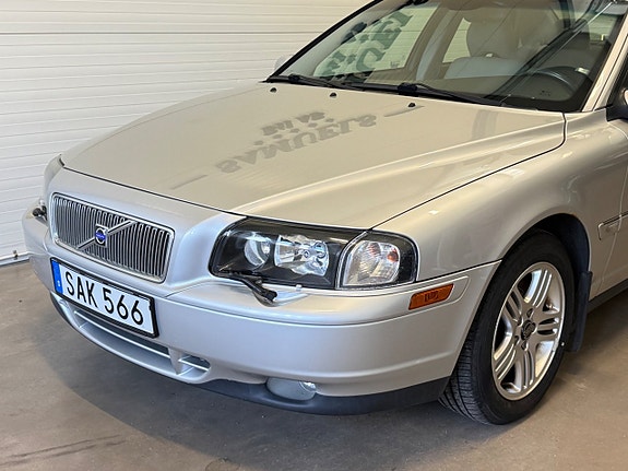 Volvo S80 3 of 20