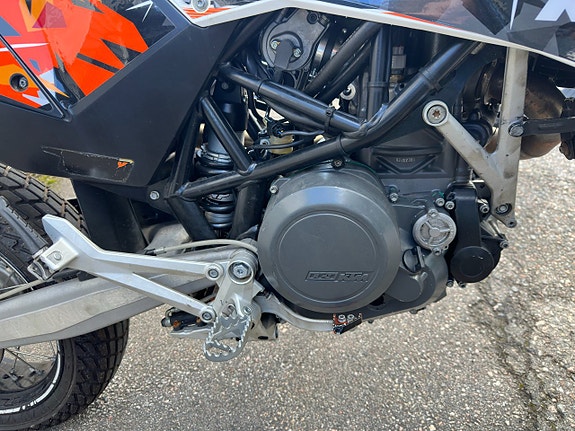 KTM 690 SMC 10 of 10