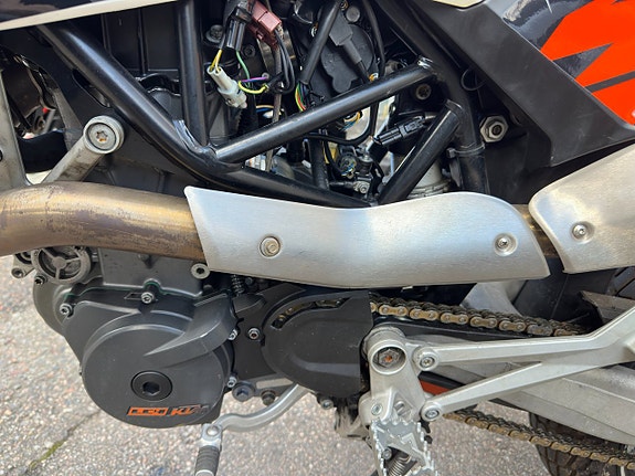 KTM 690 SMC 9 of 10