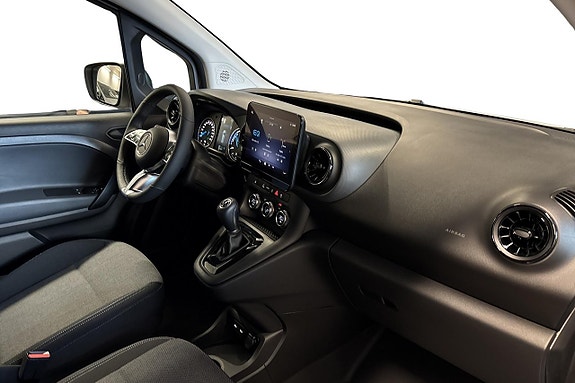 Mercedes-Benz eCitan 9 of 19