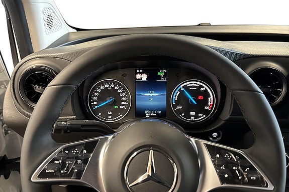 Mercedes-Benz eCitan 7 of 19