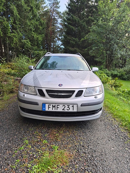Saab 9-3 2 of 5