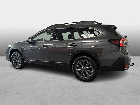 Subaru Outback 2 of 18