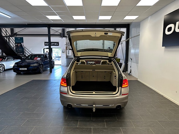 BMW 520d 8 of 30