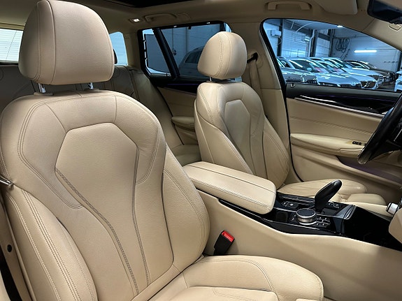 BMW 520d 17 of 30