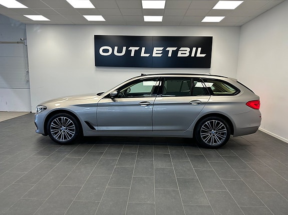 BMW 520d 2 of 30