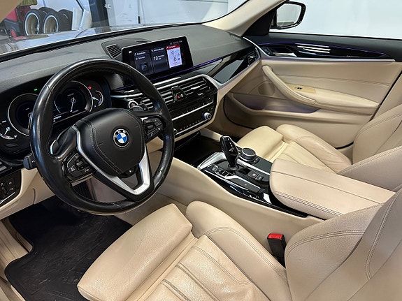 BMW 520d 13 of 30