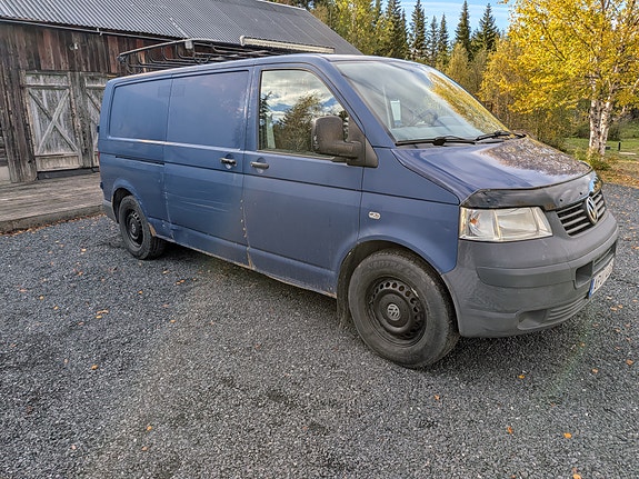 Volkswagen Transporter 2 of 2