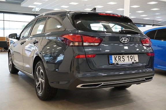 Hyundai i30 14 of 16