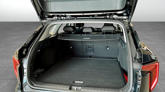 Kia K4 10 of 12