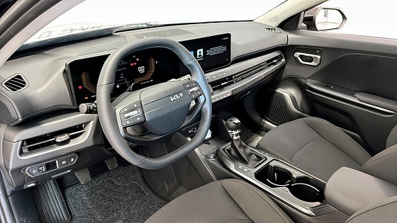 Kia K4 12 of 12