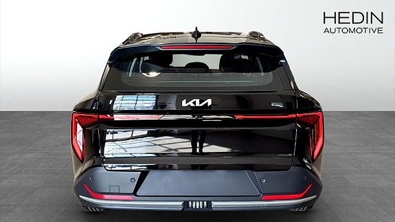 Kia K4 7 of 12
