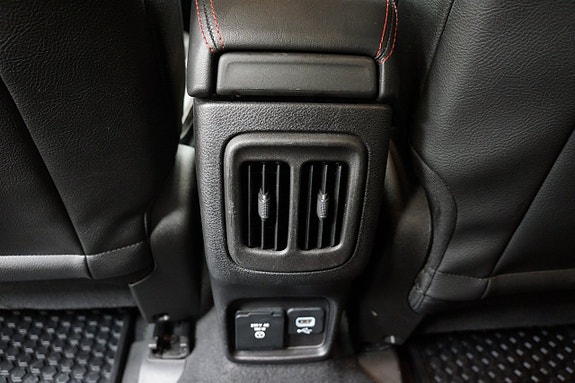 Jeep Compass 18 of 21