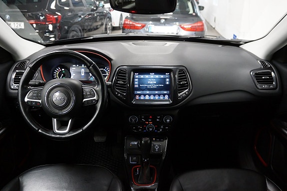 Jeep Compass 9 of 21