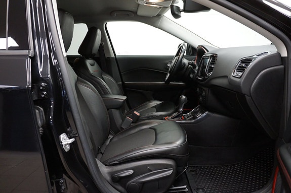Jeep Compass 11 of 21