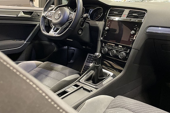 Volkswagen Golf I 11 of 21