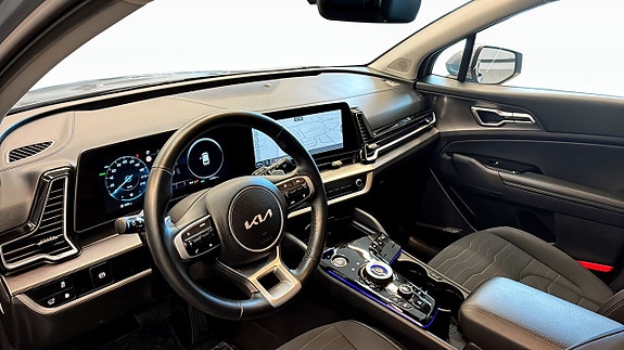 Kia Sportage 12 of 12
