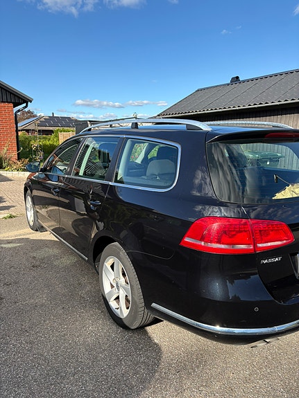 Volkswagen Passat 6 of 6