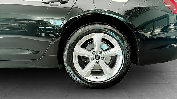 Audi A6 6 of 17