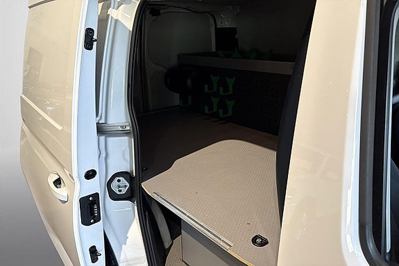 Volkswagen Caddy 11 of 19