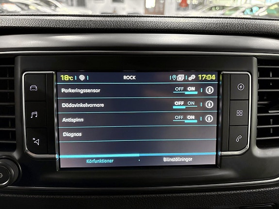 Peugeot e-Expert 12 of 18