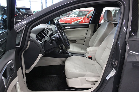 Volkswagen Golf I 17 of 18