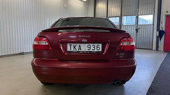 Volvo S40 7 of 19