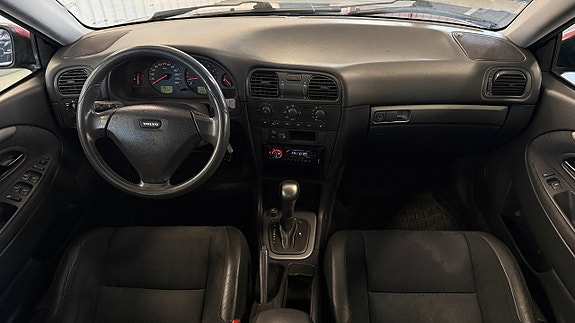 Volvo S40 12 of 19
