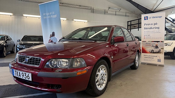 Volvo S40 4 of 19