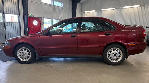 Volvo S40 5 of 19