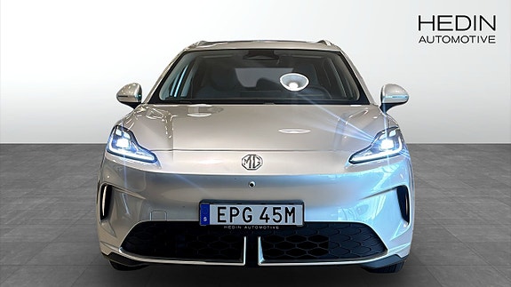 MG MG4 EV Urban 8 of 9