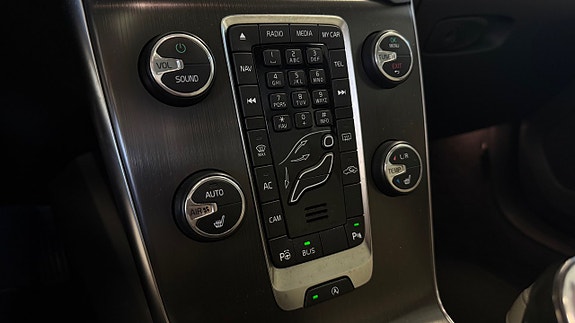Volvo V40 15 of 26