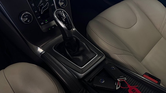 Volvo V40 14 of 26