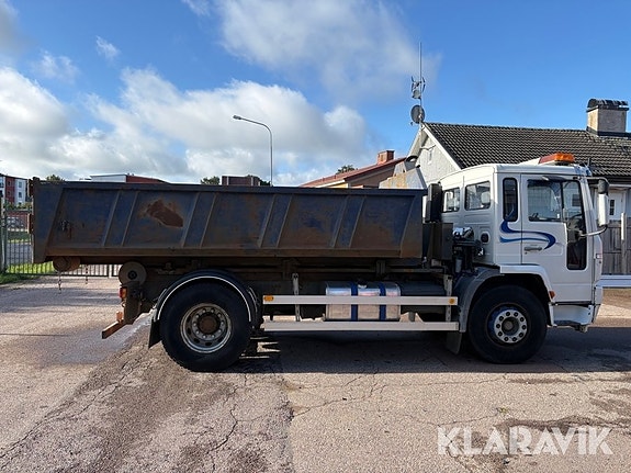 Lastväxlare Volvo FL6 med flak 6 of 6