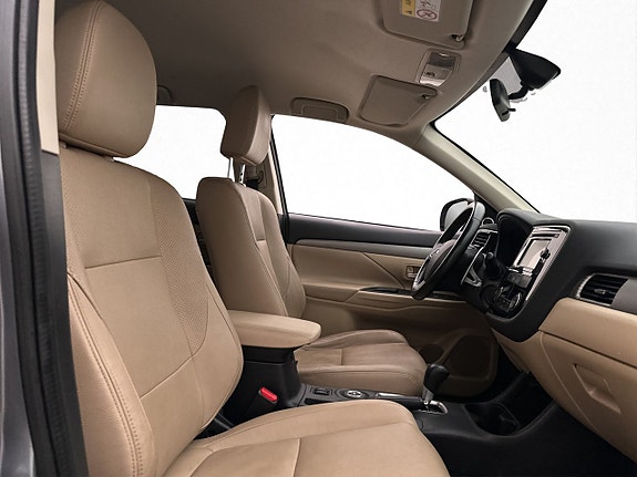 Mitsubishi Outlander 25 of 30