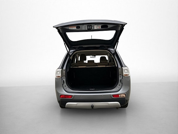 Mitsubishi Outlander 10 of 30