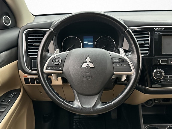 Mitsubishi Outlander 14 of 30