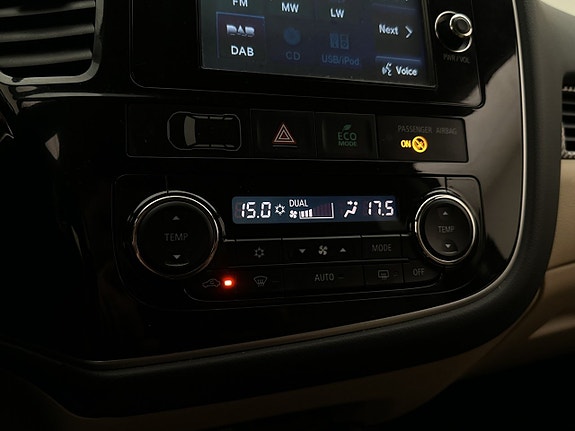 Mitsubishi Outlander 21 of 30