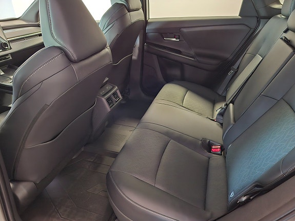 Subaru E-Outback 6 of 9
