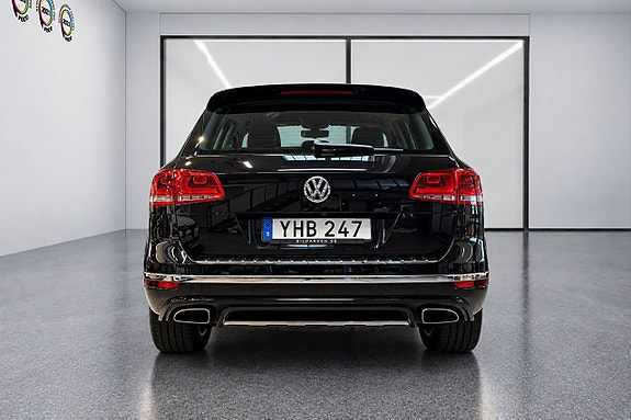 Volkswagen Touareg 6 of 19