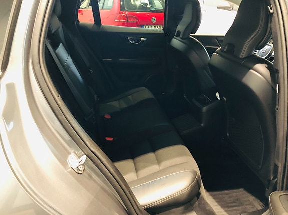 Volvo V60 6 of 9