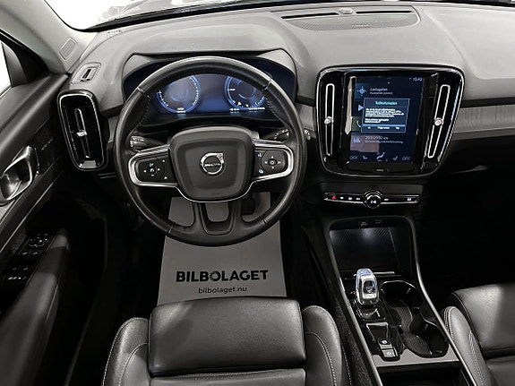 Volvo XC40 9 of 25