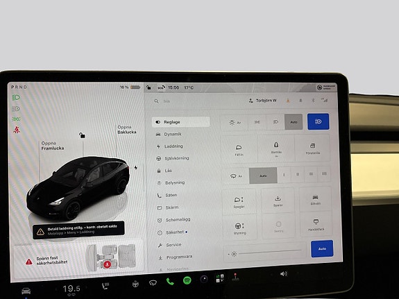 Tesla Model Y 13 of 19