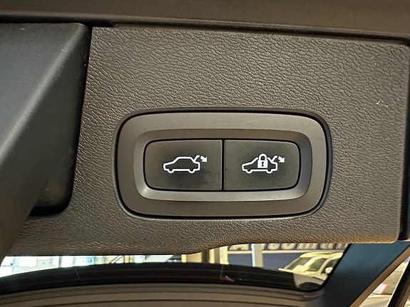 Volvo XC60 18 of 20