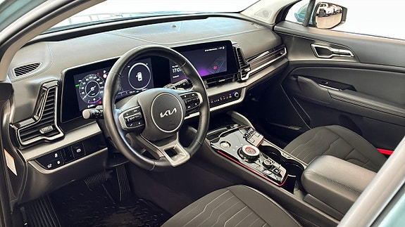 Kia Sportage 10 of 16