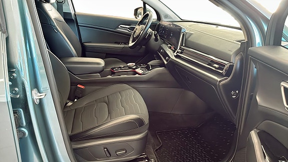 Kia Sportage 3 of 16
