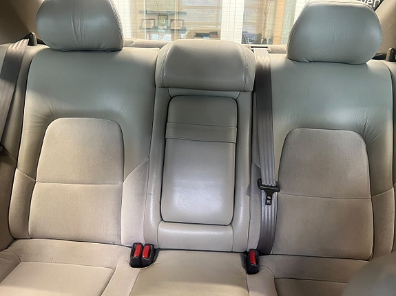 Volvo S80 16 of 24